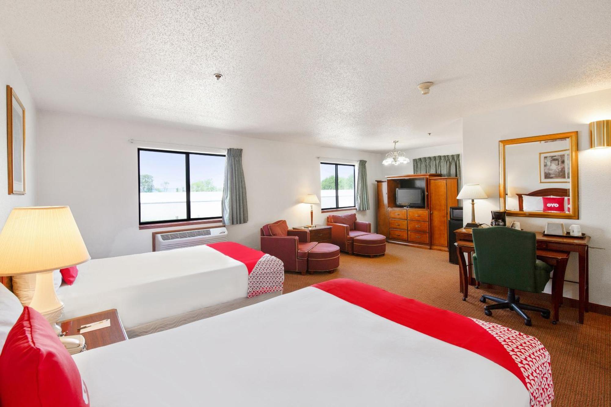 Oyo Hotel Portage I-94 Екстер'єр фото