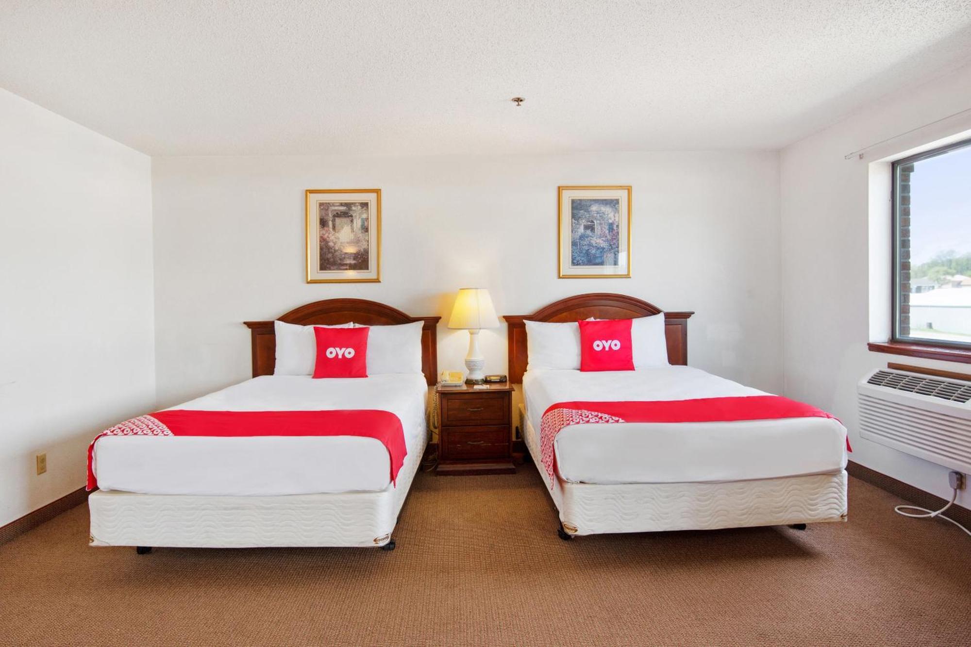 Oyo Hotel Portage I-94 Екстер'єр фото